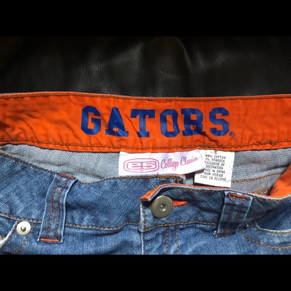 Size 5 Florida Gators Jean shorts - Picture 2 of 3